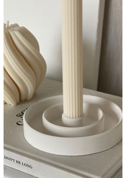 Beyaz Dairesel Şamdan Dekoratif Beton