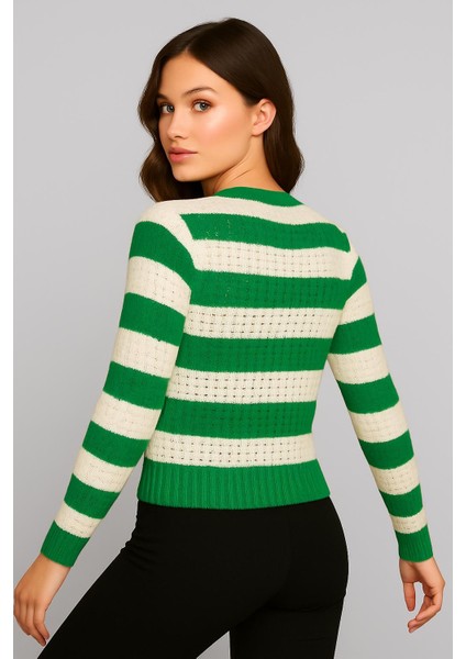 Kadın Önü Düğmeli ve Çift Renkli Triko Hırka modelleri