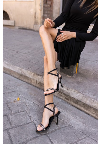 Nabba Kadın Gumus Taşli Abiye Sandalet fiyatları