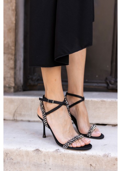 Nabba Kadın Gumus Taşli Abiye Sandalet modelleri