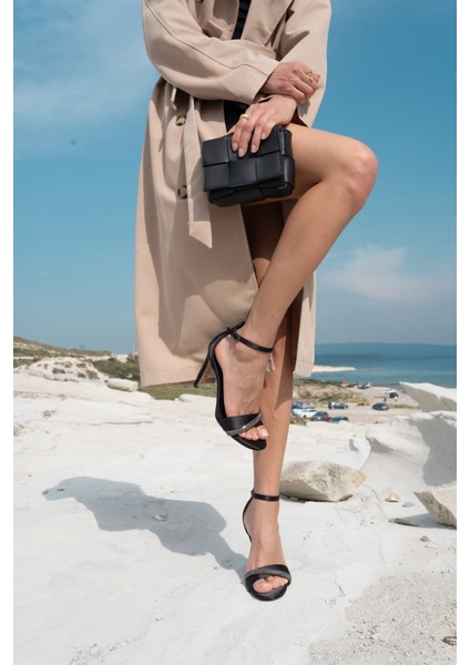 Lorin Kadin Siyah Saten Topuklu Abiye Ayakkabi modelleri