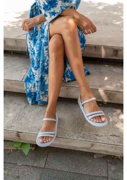 Marylan Kadin Altın Bantli Pofuduk Sandalet fiyatları