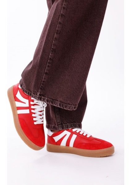 Kadın Sneaker Bağcıklı Düz Ortopedik Taban Günlük Rahat Spor Ayakkabı fırsatları