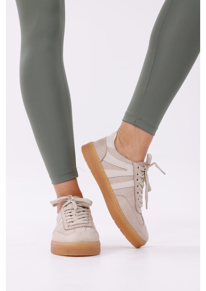 Kadın Sneaker Bağcıklı Düz Ortopedik Taban Günlük Rahat Spor Ayakkabı fırsatları