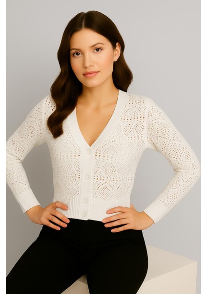 Kadın V Yaka Önü Düğmeli Mevsimlik Hırka