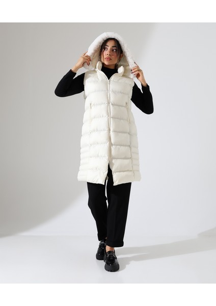 Kadın Kürk Detay Kapitone Şişme Yelek modelleri