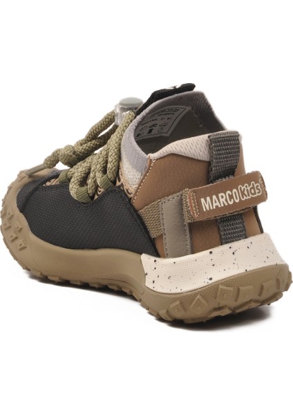 Siyah Bağcıklı Hafif Esnek Kaymaz Erkek Çocuk Spor Ayakkabı 22674 P fırsatları