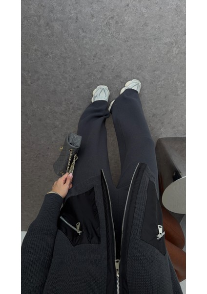 Paraşüt Garnili Premium Antrasit Triko Takım indirimleri