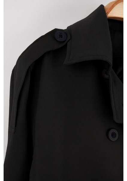 Kruvaze Regular Kısa Trençkot modelleri