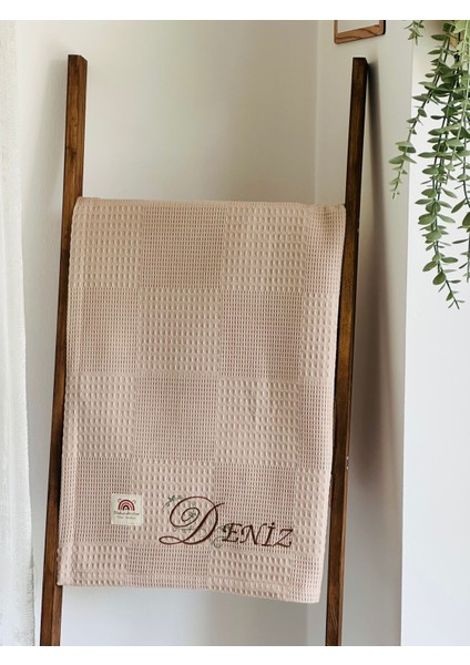 Ftbabycollection Çift Taraflı Kişiye Özel Isim Nakışlı Waffle Pike & Müslin Bebek BATTANIYESI 90X100 CM modelleri