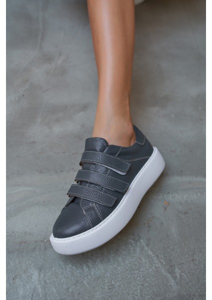 Emma Kadın Antrasit Gercek Deri Cirtli Sneakers fırsatları