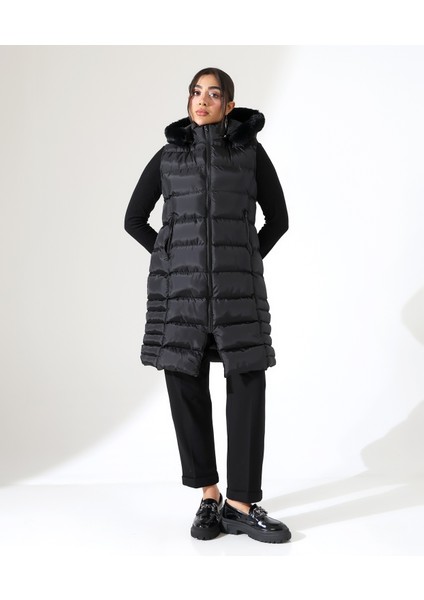 Kadın Kürk Detay Kapitone Şişme Yelek