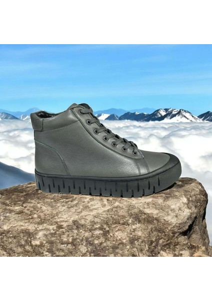 C-112 Erkek Hakiki Deri Rahat Kaymaz Taban Fermuarlı Kışlık Bot