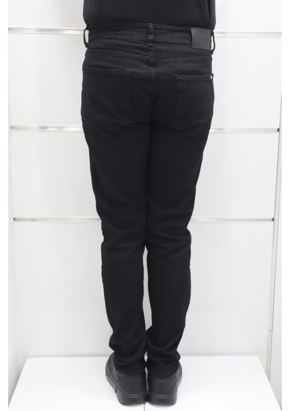 Fistan Store Erkek Siyah Yüksek Bel Rahat Kesim Boru Paça Jean Pantolon fırsatları