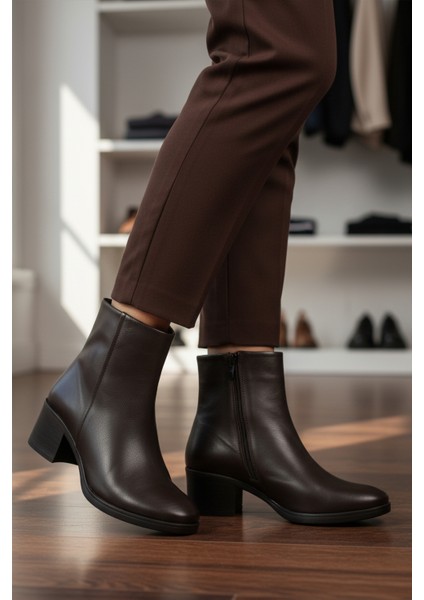 Kahve Hakiki Deri Fermuarlı Polarlı Kadın Bot 92162-1 Z modelleri