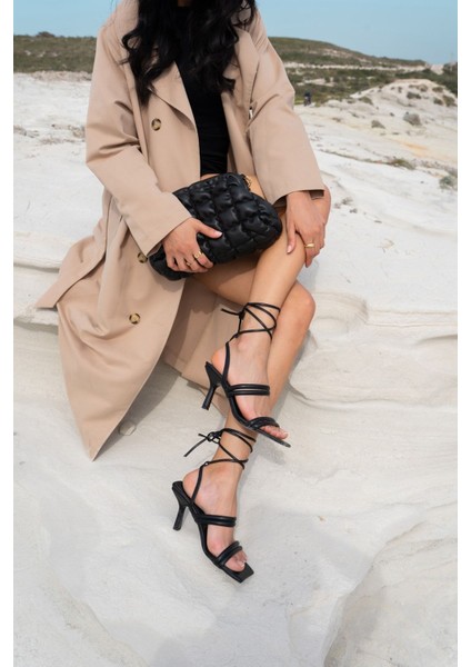 Franc Kadin Siyah Baglama Detay Topuklu Sandalet fiyatları