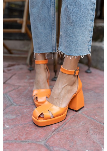 Carmen Kadin Orange Platform Topuk Detay Sandalet