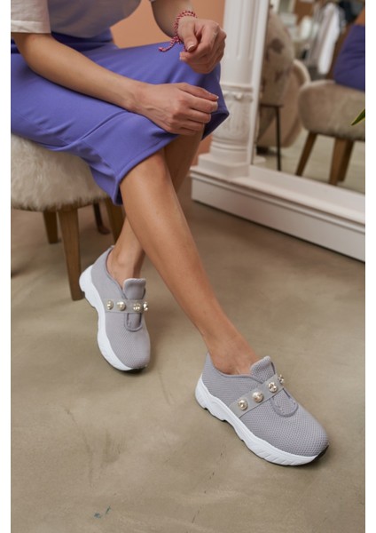 Belicia Kadin Gri Trıko ve Taş Detay Sneakers fiyatları