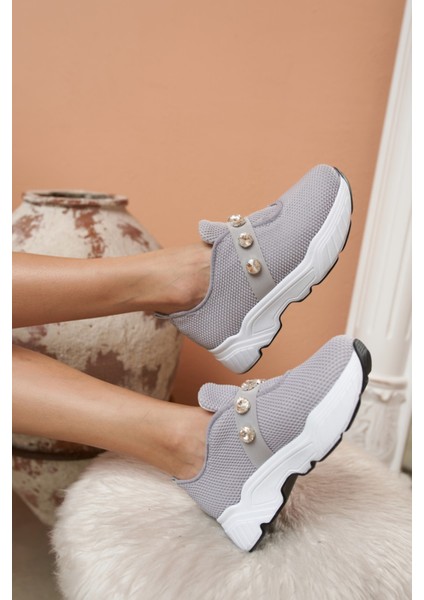 Belicia Kadin Gri Trıko ve Taş Detay Sneakers