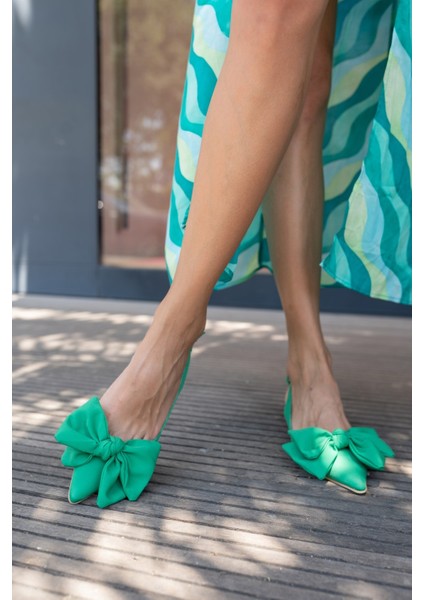 Micky Kadin Yeşil Fıyonk Detay Topuklu Ayakkabi fırsatları