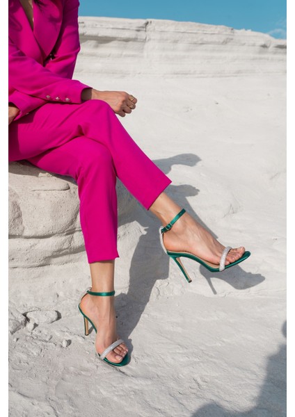 Polina Kadin Yeşil Ithal Taş Detay Topuklu Abiye Ayakkabi modelleri