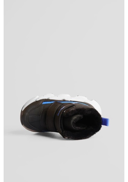 946.F25K.442 Filet Işıklı Phylon Bot-Fon modelleri