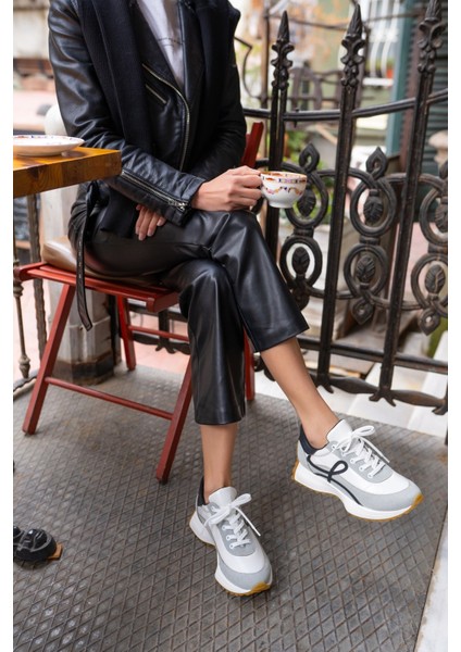 Jaine Kadın Beyaz Siyah Sneakers Ayakkai fiyatları