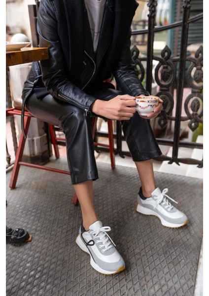 Jaine Kadın Beyaz Siyah Sneakers Ayakkai modelleri