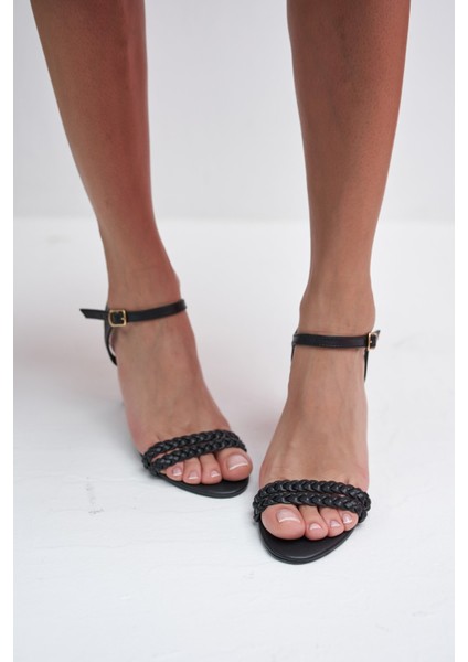Amelia Kadın Siyah Örgu Detay Topuklu Sandalet