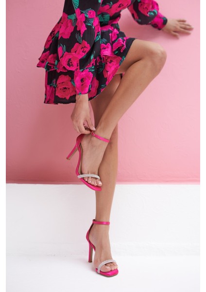 Molly Kadın Fusya Saten Ithal Taş Detay Topuklu Abiye Ayakkabi fırsatları