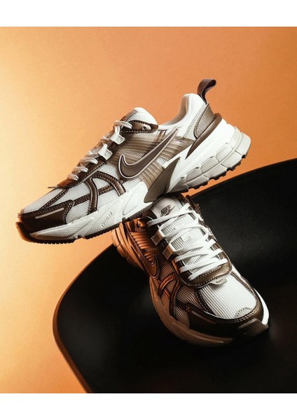 V2K Run 'mink Brown Summıt Whıte'-Sportxoutlet fırsatları