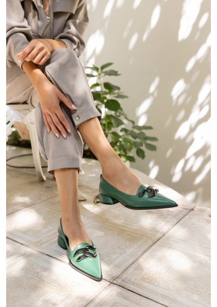 Yase Kadın Taba Ithal Toka Aksesuar Babet