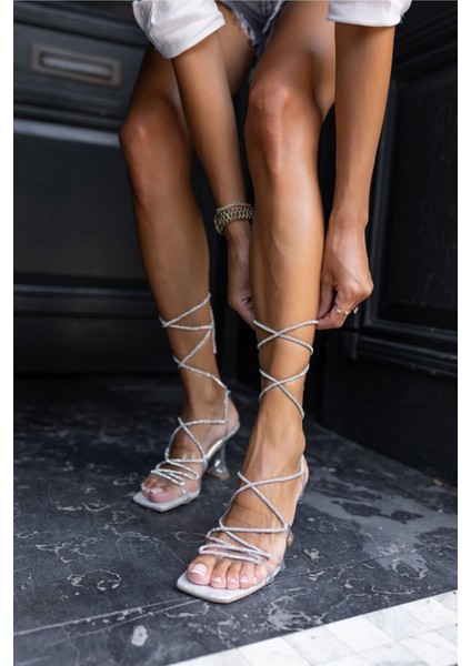 Ciaolli Kadın Gumus Baglama Taşli Seffaf Okçe Topuklu Sandalet
