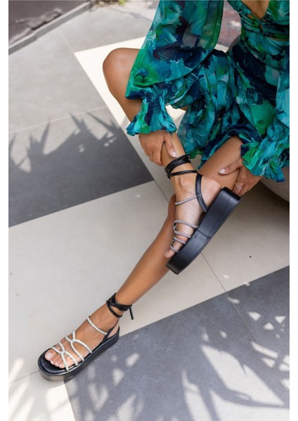 Plus Kadin Pembe Metalık Taş Detay Duz Topuklu Sandalet