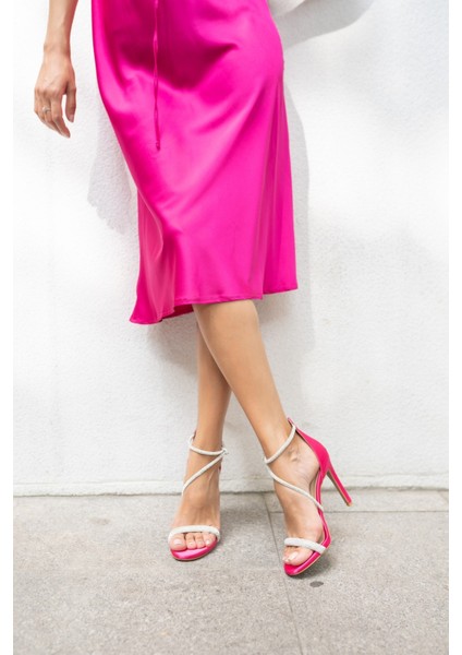 Vicky Kadin Bej Saten Özel Dizayn Abiye Ayakkabi modelleri