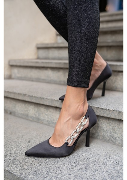 Viego Kadin Siyah Saten Topuklu Abiye Ayakkabi