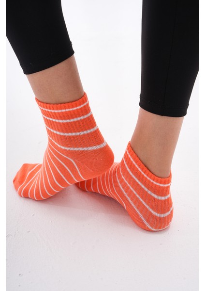 Çemberli ( Dikişsiz) %100 Pamuk Nefes Alabilen Terletmez Kadın Çorabı, Patik Çorap