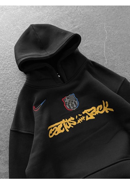 Fc Barcelona Logolu Ön Baskılı Kapşonlu Sweatshirt fırsatları