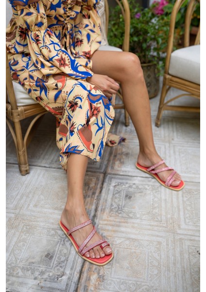 Jinx Kadin Mercan Gercek Deri Taşli Terlik