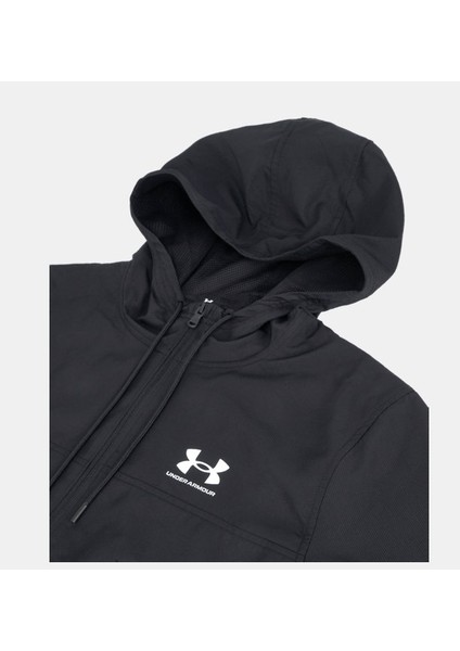 Erkek Ua Rival Woven Rüzgarlık 1390149-001 modelleri