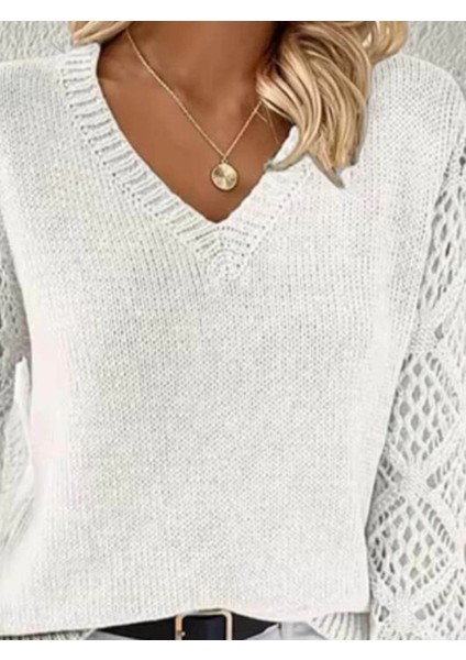 Kadın Uzun Kollu V Yaka Kol Delikli Baklava Desen Detaylı Triko Kazak fiyatları