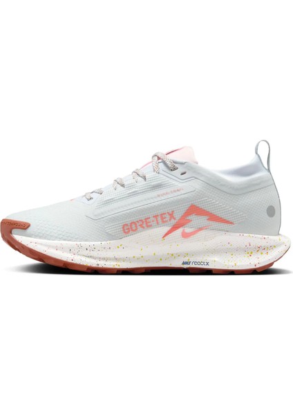 Pegasus Trail 5 Gore-Tex Kadın Koşu Ayakkabısı (Dar Kalıp) modelleri