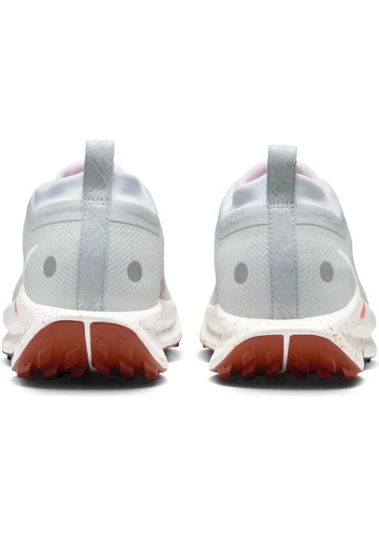 Pegasus Trail 5 Gore-Tex Kadın Koşu Ayakkabısı (Dar Kalıp) fırsatları