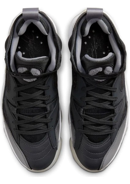 Wmns Jumpman Two Trey modelleri