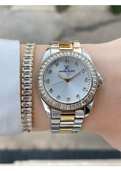 Altın Gümüş Renk Kadın Kol Saati ve Bileklik modelleri