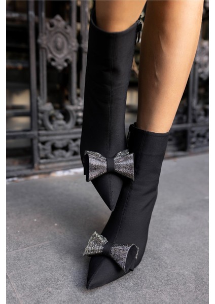 Swasy Kadın Siyah Saten Taş Detayli Bootie