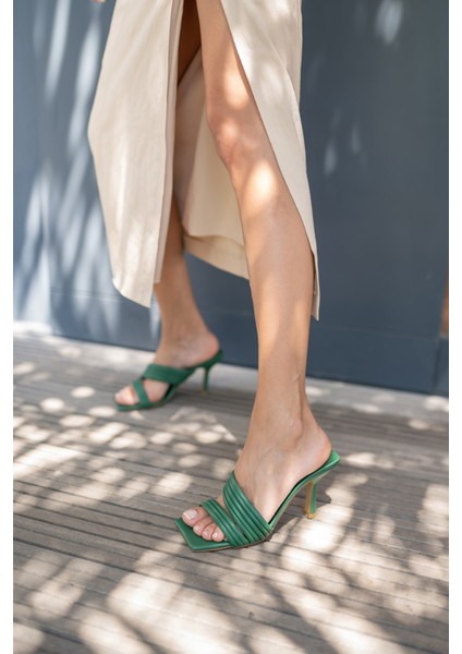 Carina Kadın Bej Topuklu Terlik modelleri