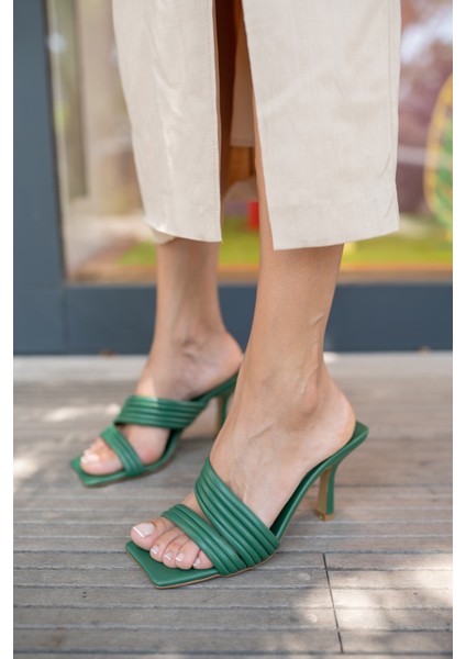 Carina Kadın Bej Topuklu Terlik indirimleri