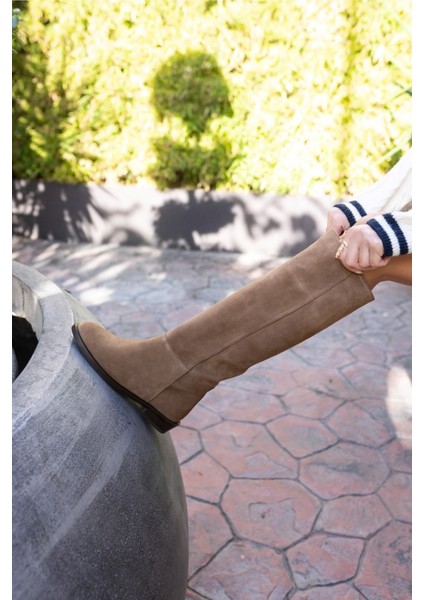 Lovell Kadın Kahve Süet Fermuarsiz Çizme