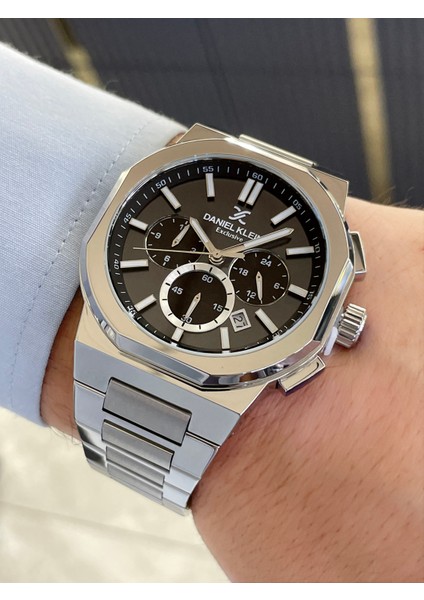 Exclusive Göstergeleri Aktif Çelik Erkek Kol Saati